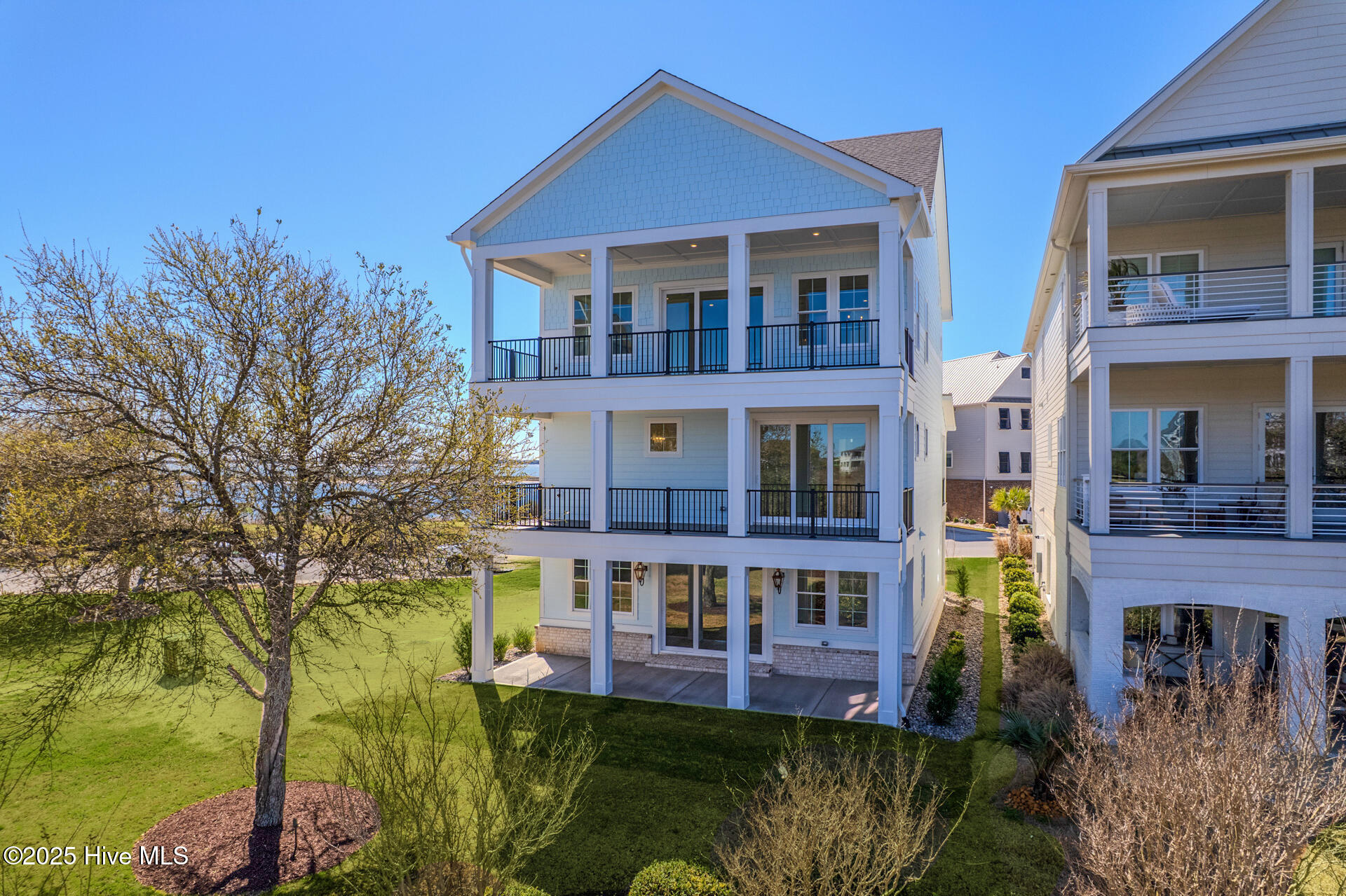 Property Photo: 224 Back Street NC 28570