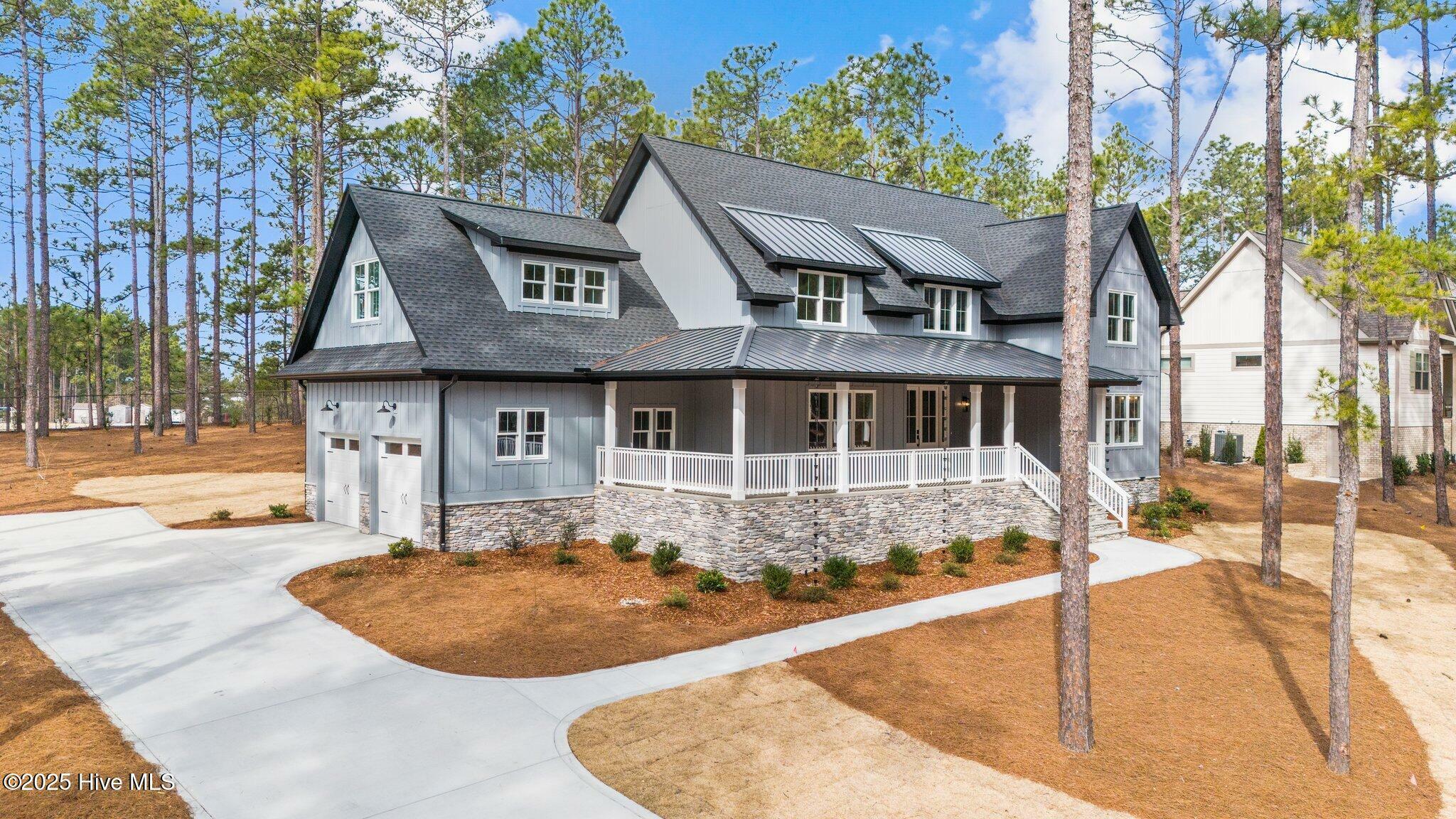 Property Photo: 130 Kings Ridge Court NC 28387
