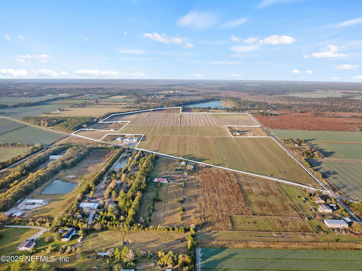 Property Photo:  7120 County Road 13 S  FL 32145 