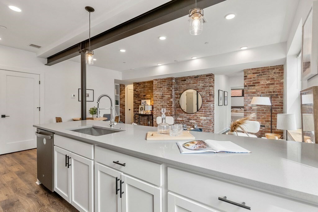 Property Photo: 273 Border Street B3 MA 02128