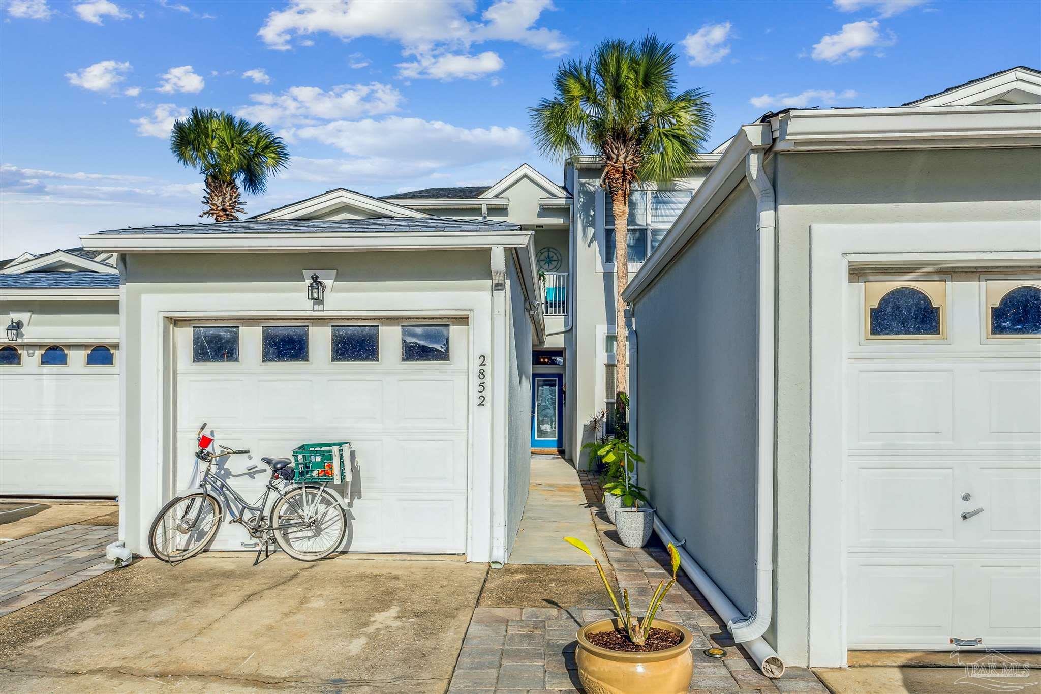 Property Photo:  2852 Boat Club Ln  FL 32566 