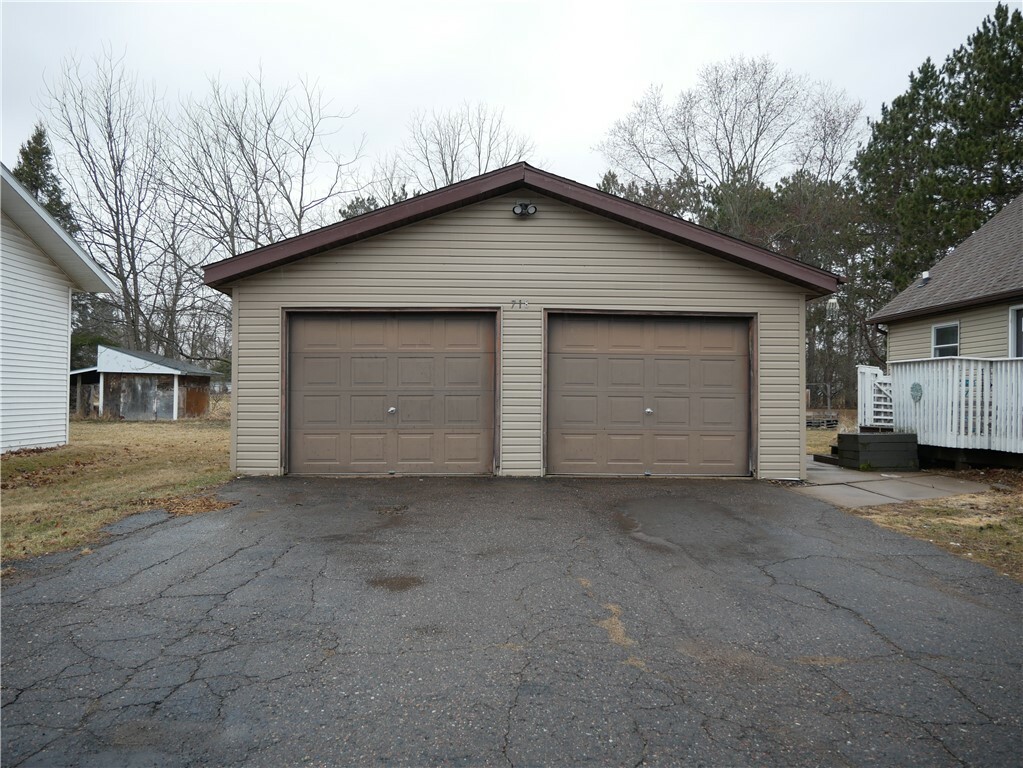 Property Photo: 718 E 9th Street S WI 54848