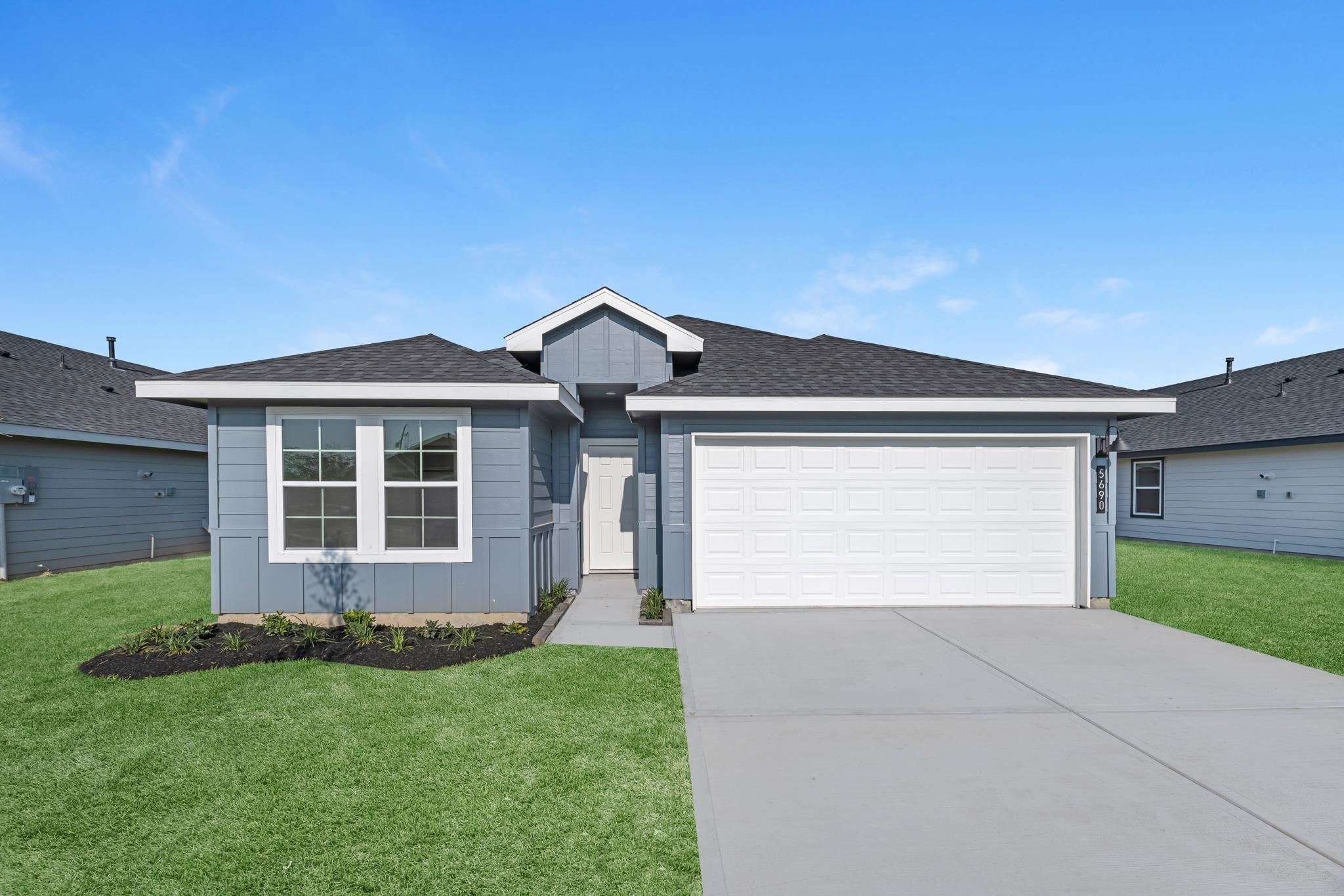 Property Photo:  5690 Wood Duck  TX 77632 