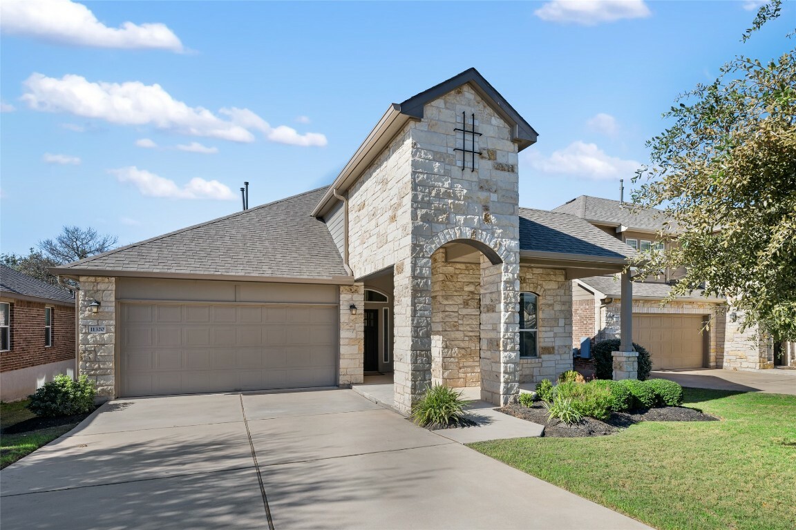 Property Photo:  11320 Reading Way  TX 78717 