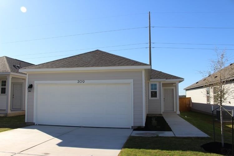 Property Photo: 209 Alcatraz Loop TX 76537