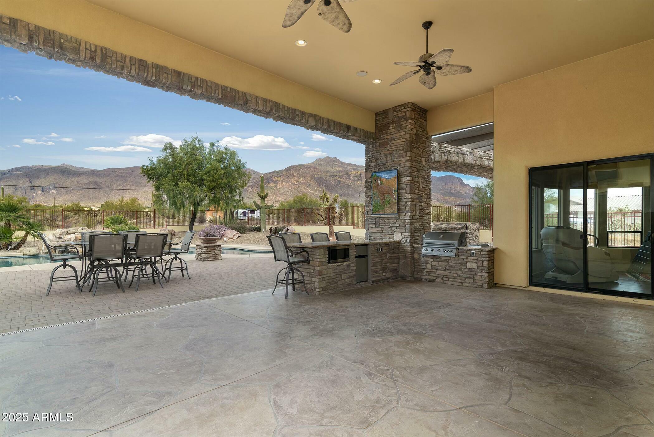 Property Photo:  10630 E Cactus View Circle  AZ 85118 