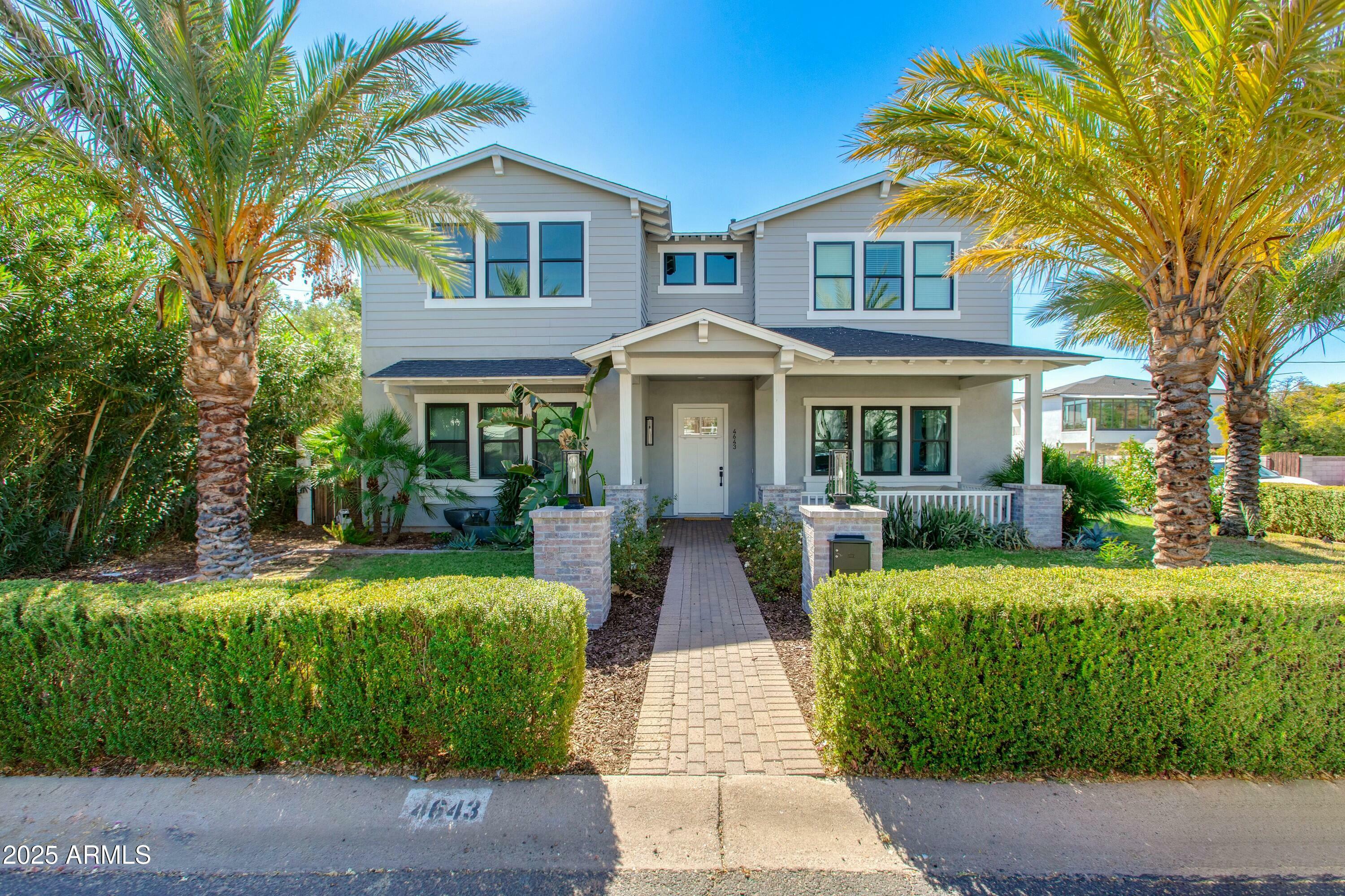 Property Photo: 4643 E Montecito Avenue AZ 85018