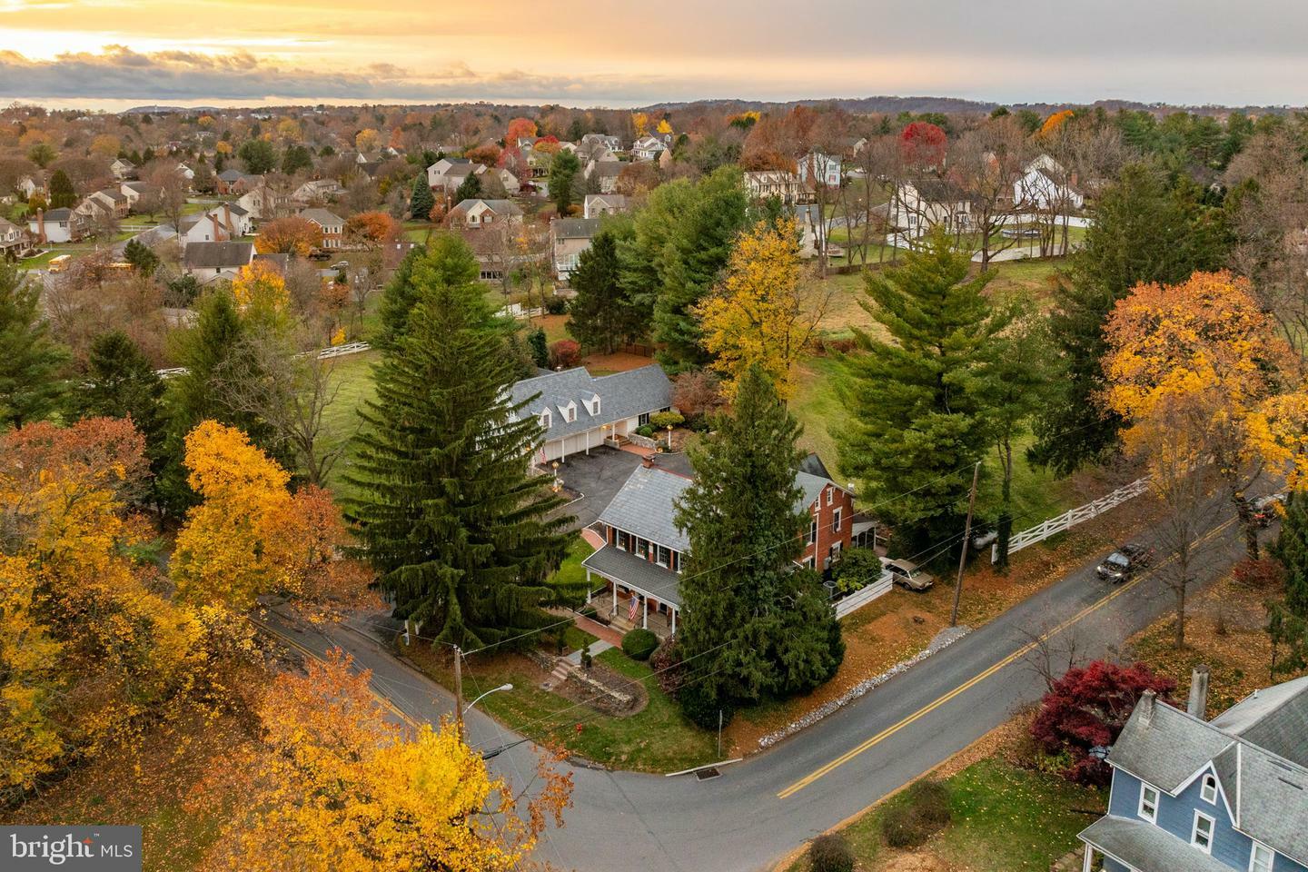 Property Photo:  1961 Landis Valley Road  PA 17601 