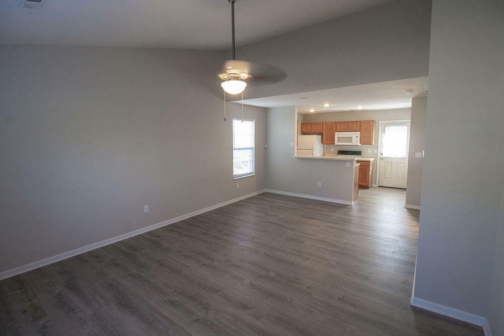 Property Photo: 1324 Godas Dr MO 65202