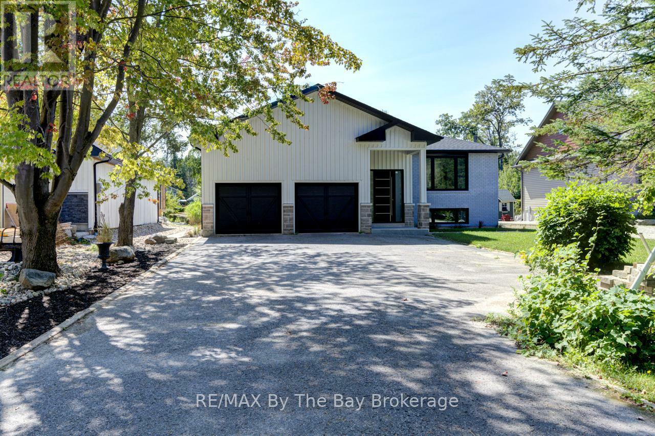 Property Photo:  209854 Highway 26  ON L9Y 0L1 