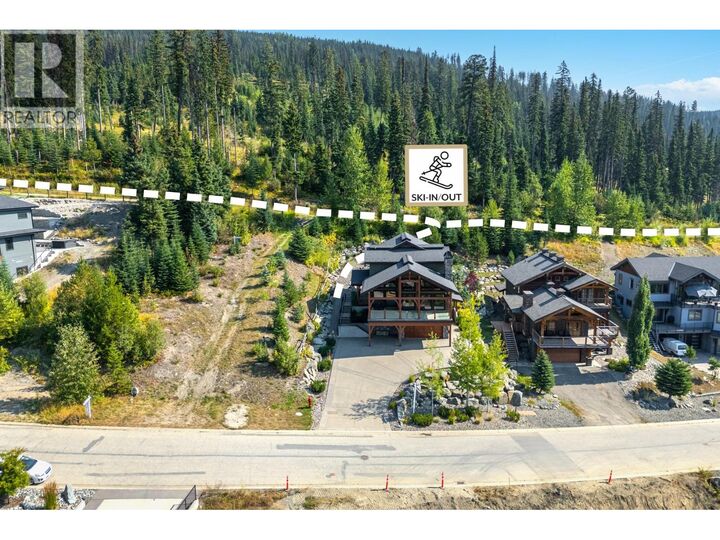 Photo de la propriété:  4226 Bella Vista Drive  BC V0E 5N0 