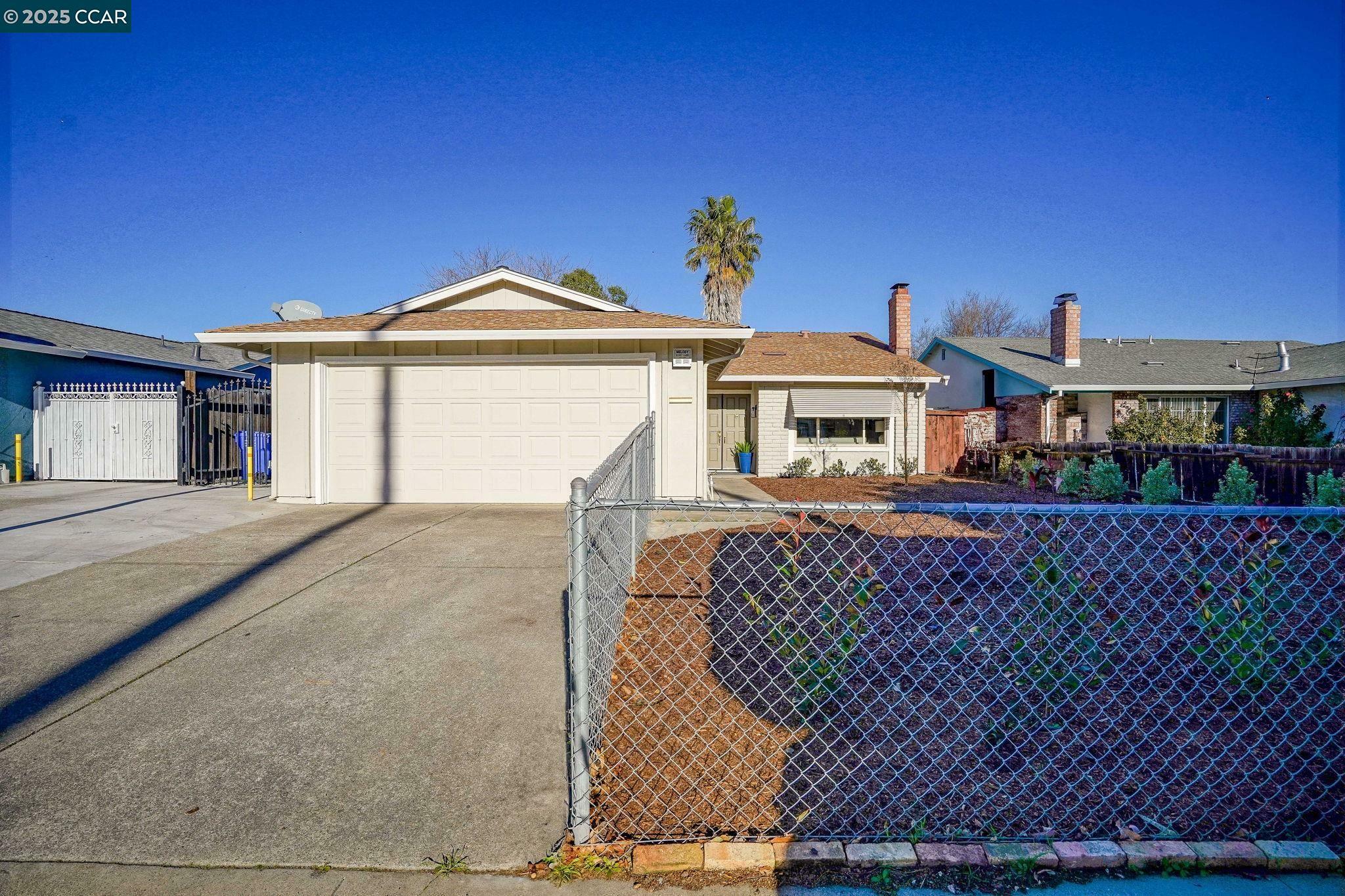 Property Photo:  1716 Hanlon Way  CA 94565 