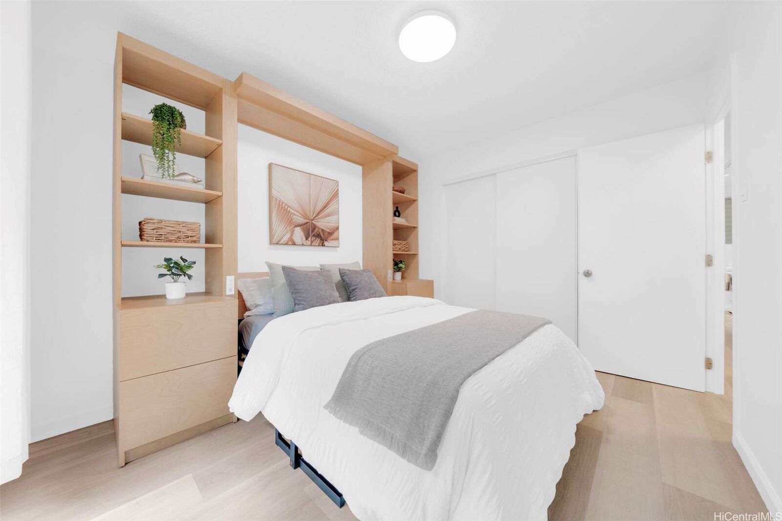 Property Photo:  1036 Green Street 107  HI 96822 