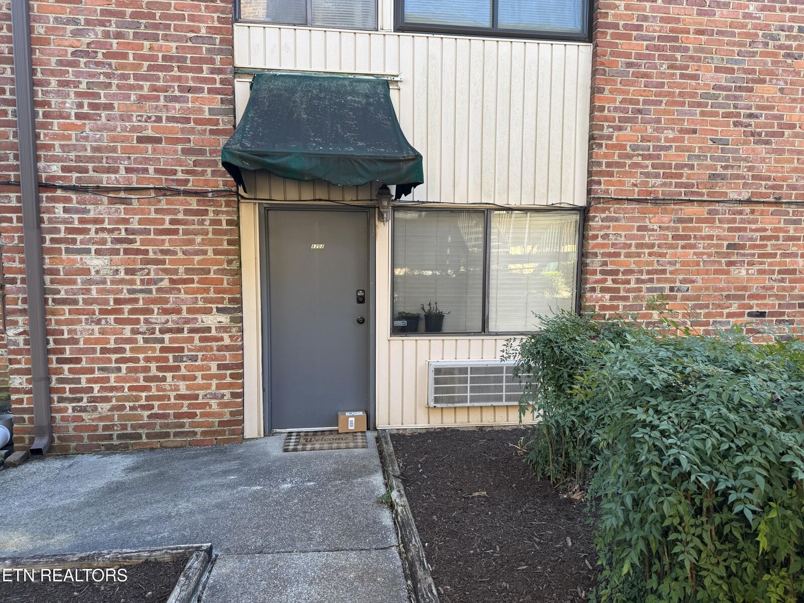 Property Photo: 2733 Jersey Ave A202 TN 37919