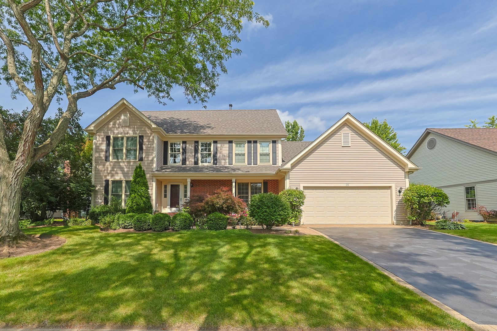 Property Photo:  36 S Old Creek Road  IL 60061 