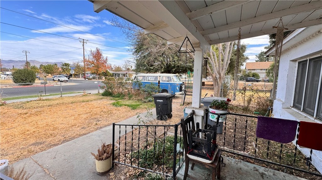 Property Photo:  527 E Central Avenue  CA 92543 