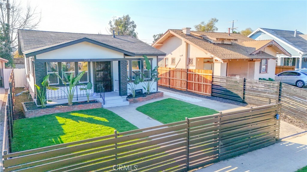 Property Photo: 1214 W 70th Street CA 90044