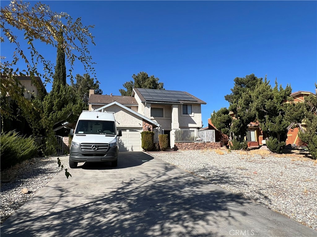 Property Photo:  12970 Cedarbrook Ln  CA 92395 