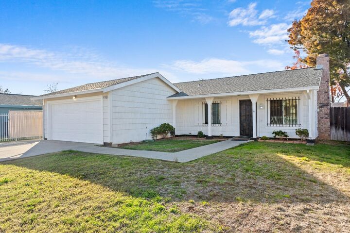 5718 66th Street  Sacramento CA 95824 photo