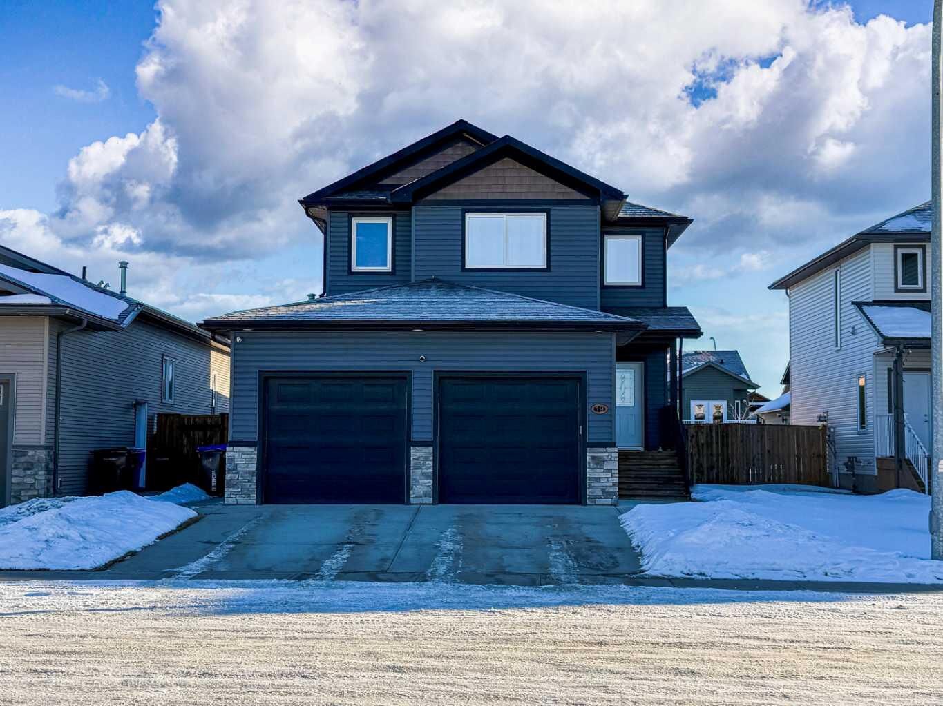 Property Photo: 19 Vincent Crescent AB T4H 0C4
