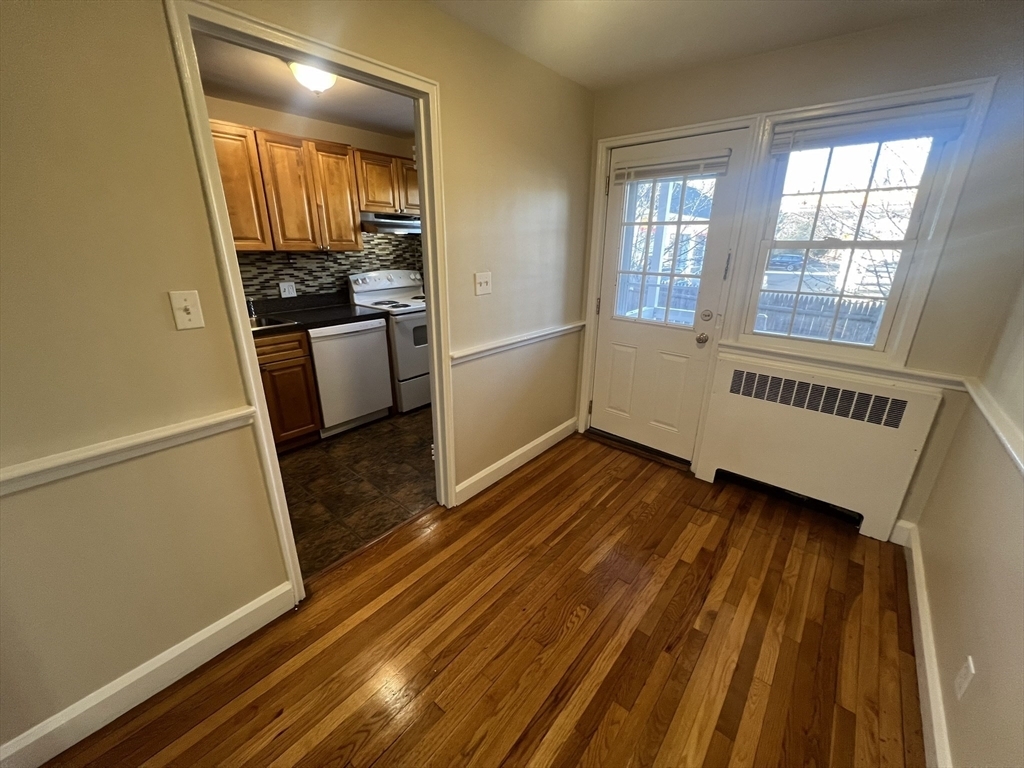 Property Photo:  928 Massachusetts Ave 2  MA 02476 