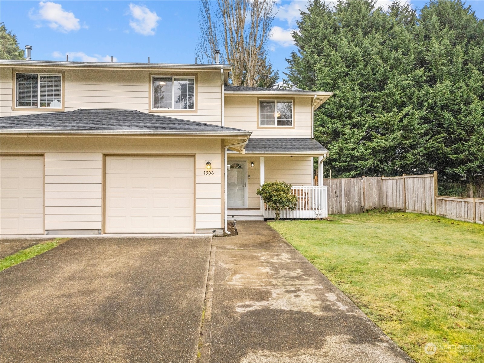 Property Photo:  4306  Quail Drive SE  WA 98503 