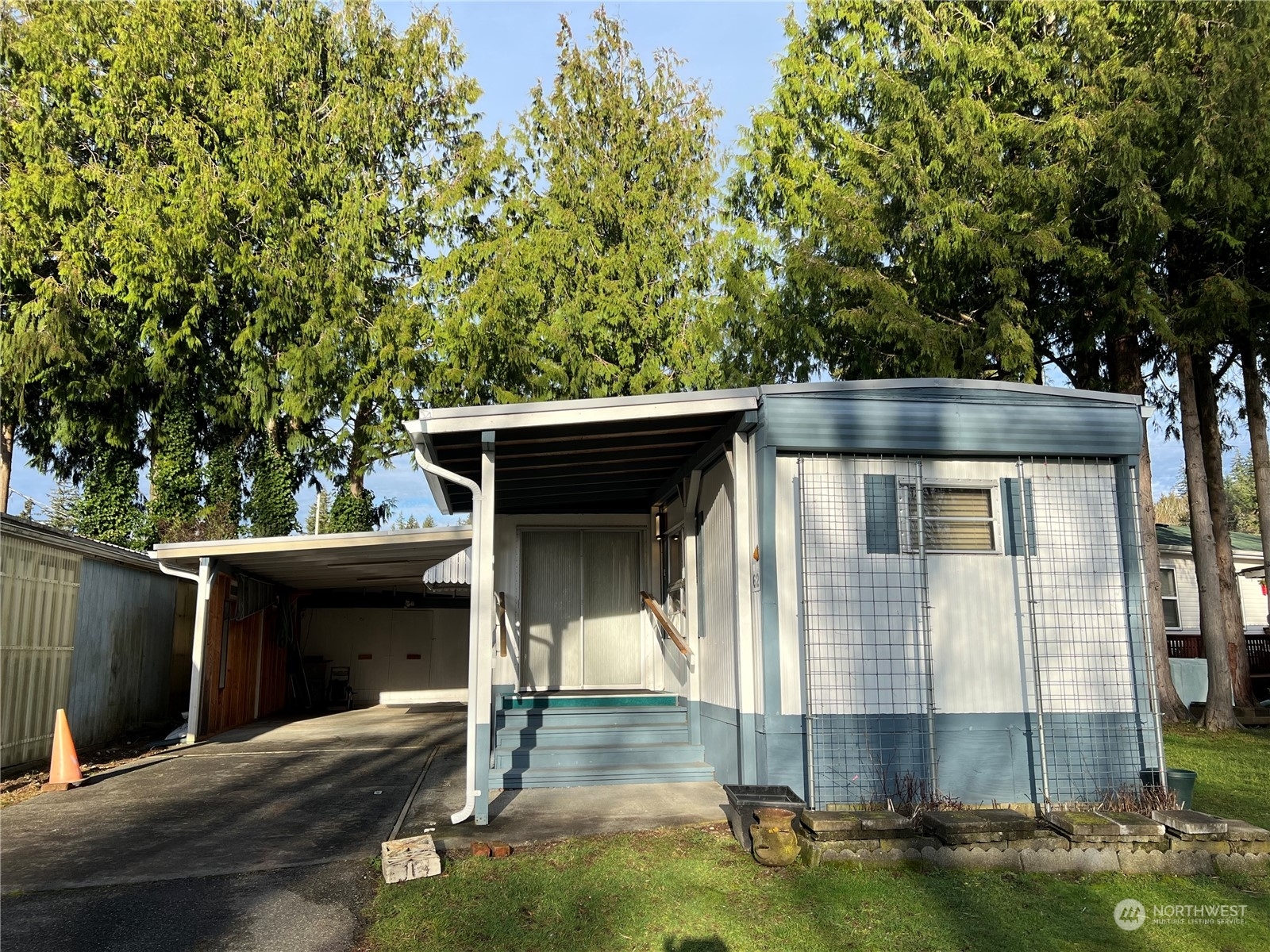 Property Photo:  2500  Samish Way 62  WA 98229 