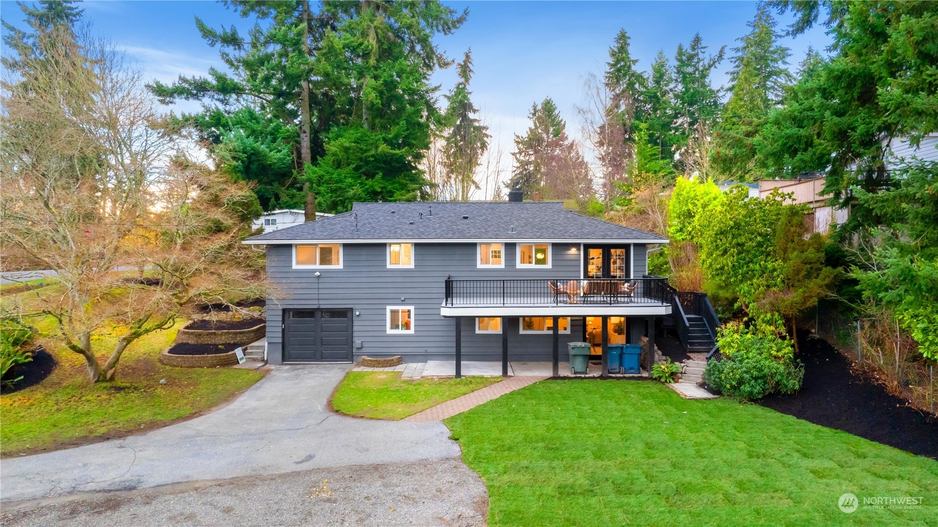 Property Photo:  18109  72nd Avenue W  WA 98026 