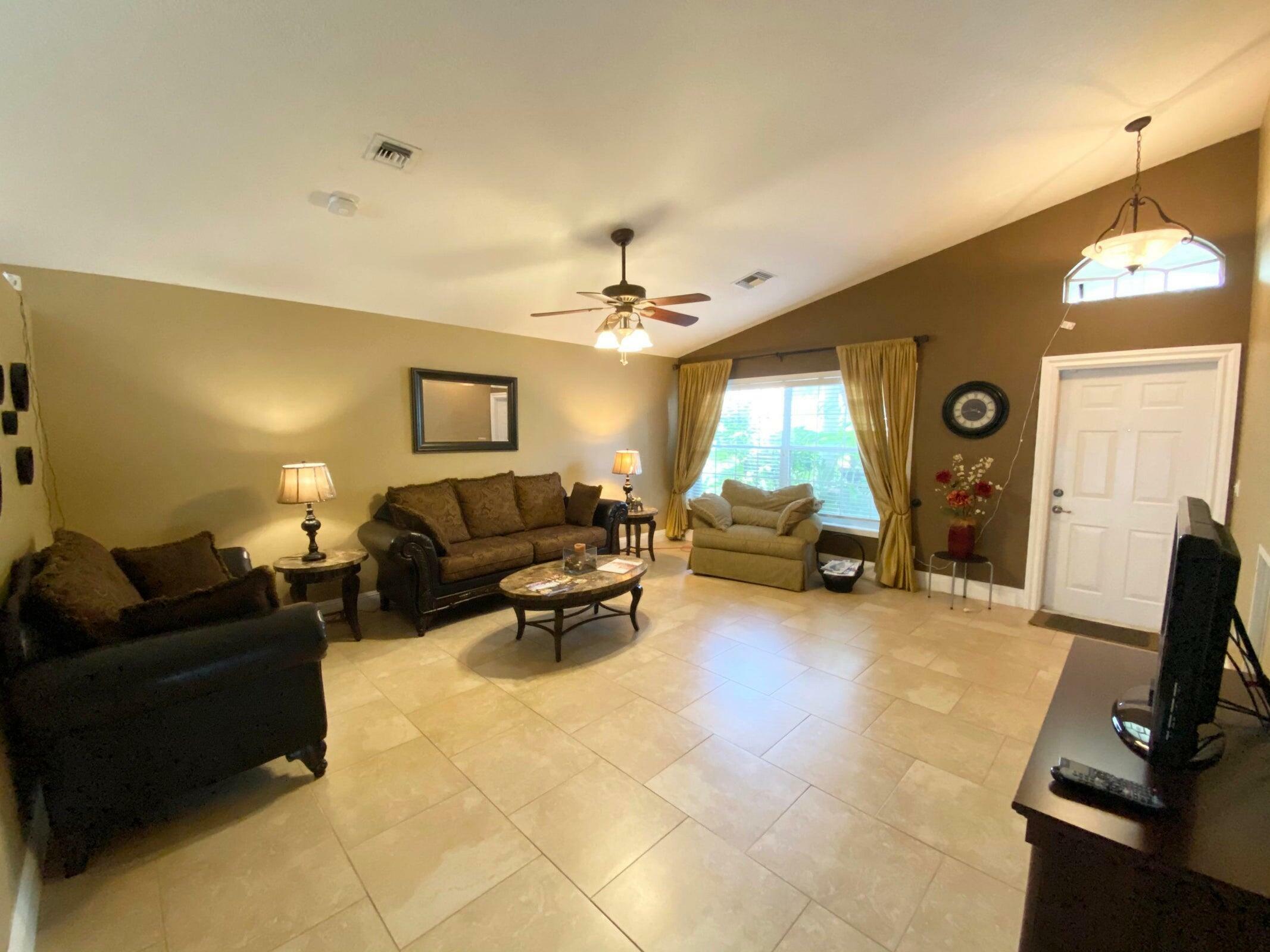 Property Photo:  10746 Oak Bend Way  FL 33414 