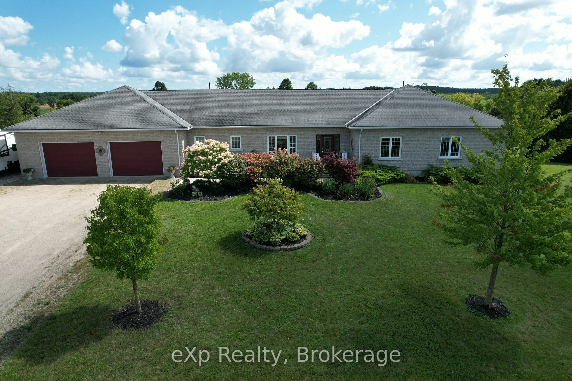 Property Photo:  133799 Allan Park Rd  ON N4N 3B9 