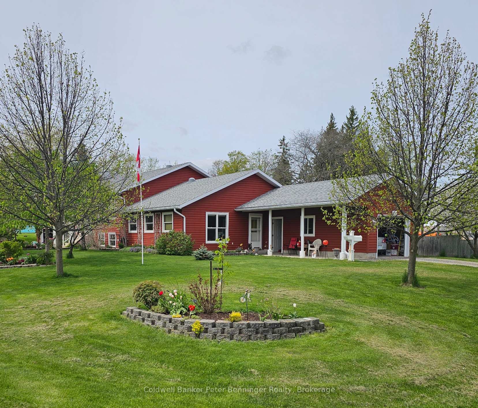 Property Photo: 292 Balaklava Street ON N0G 2N0