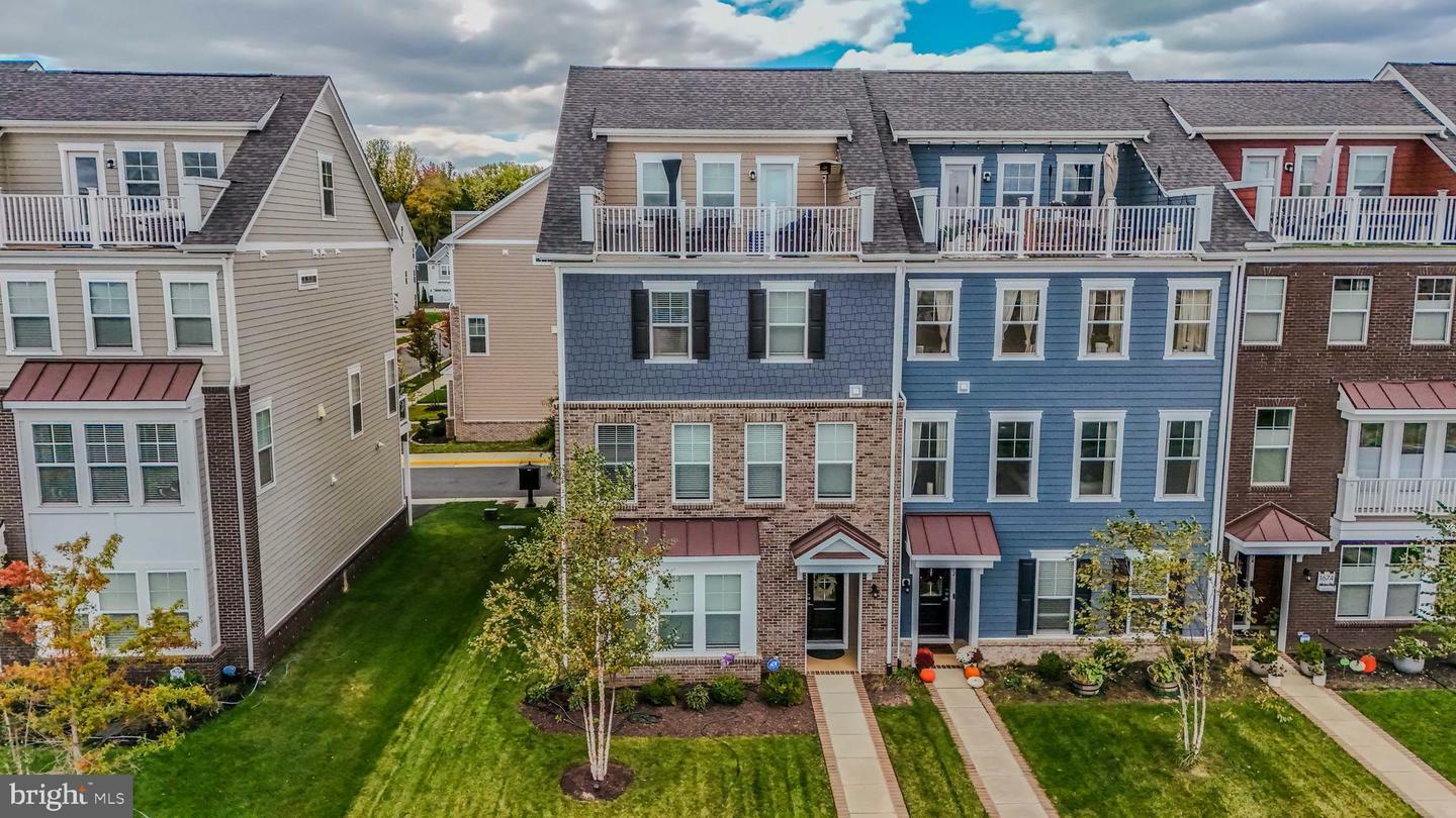Property Photo:  1670 Sandpiper Bay Loop  VA 22026 