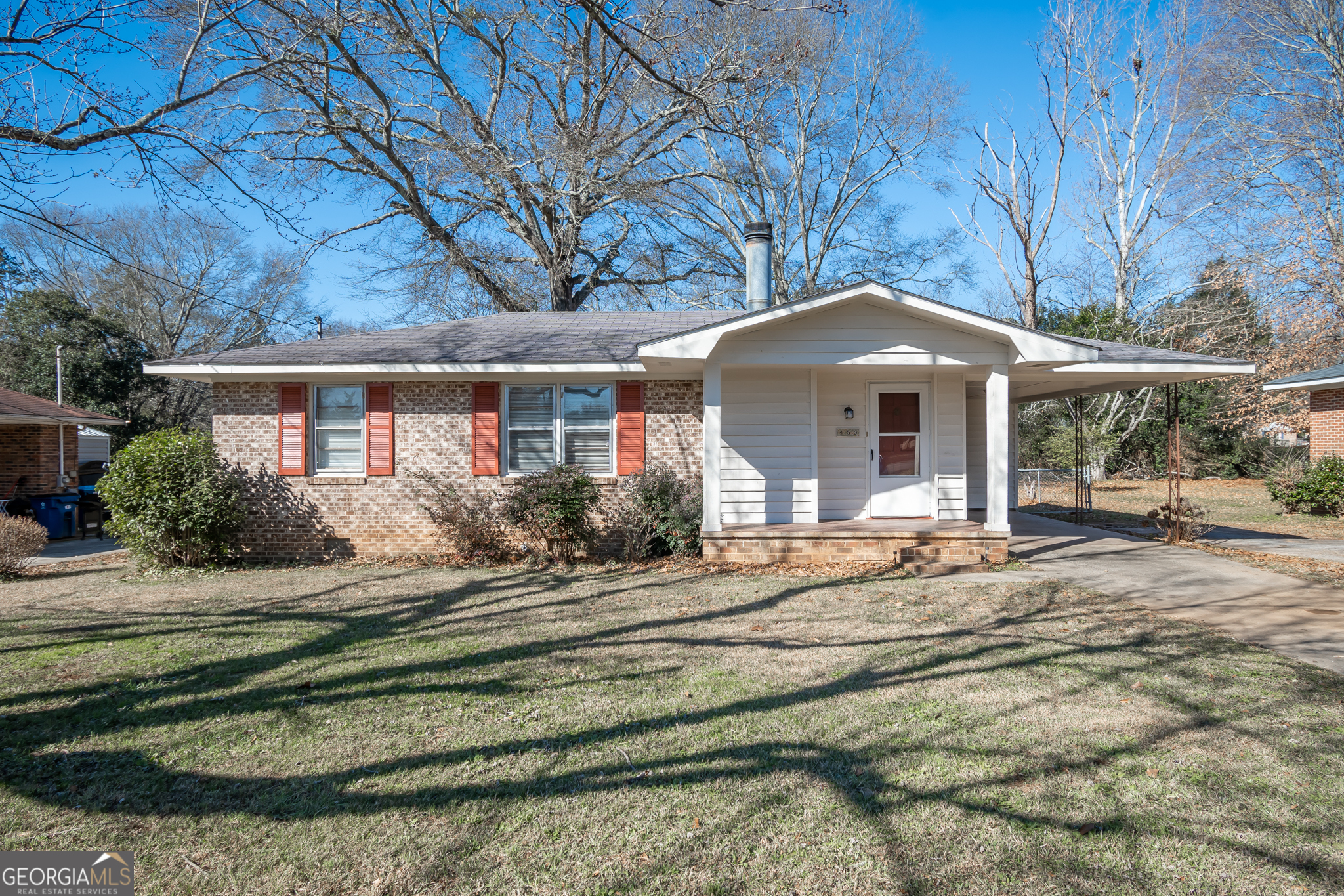 Property Photo:  450 Cooper Road Road  GA 30605 