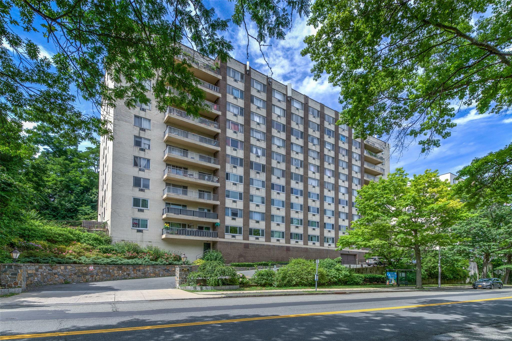 Property Photo:  125 Lake Street 12-J North  NY 10604 