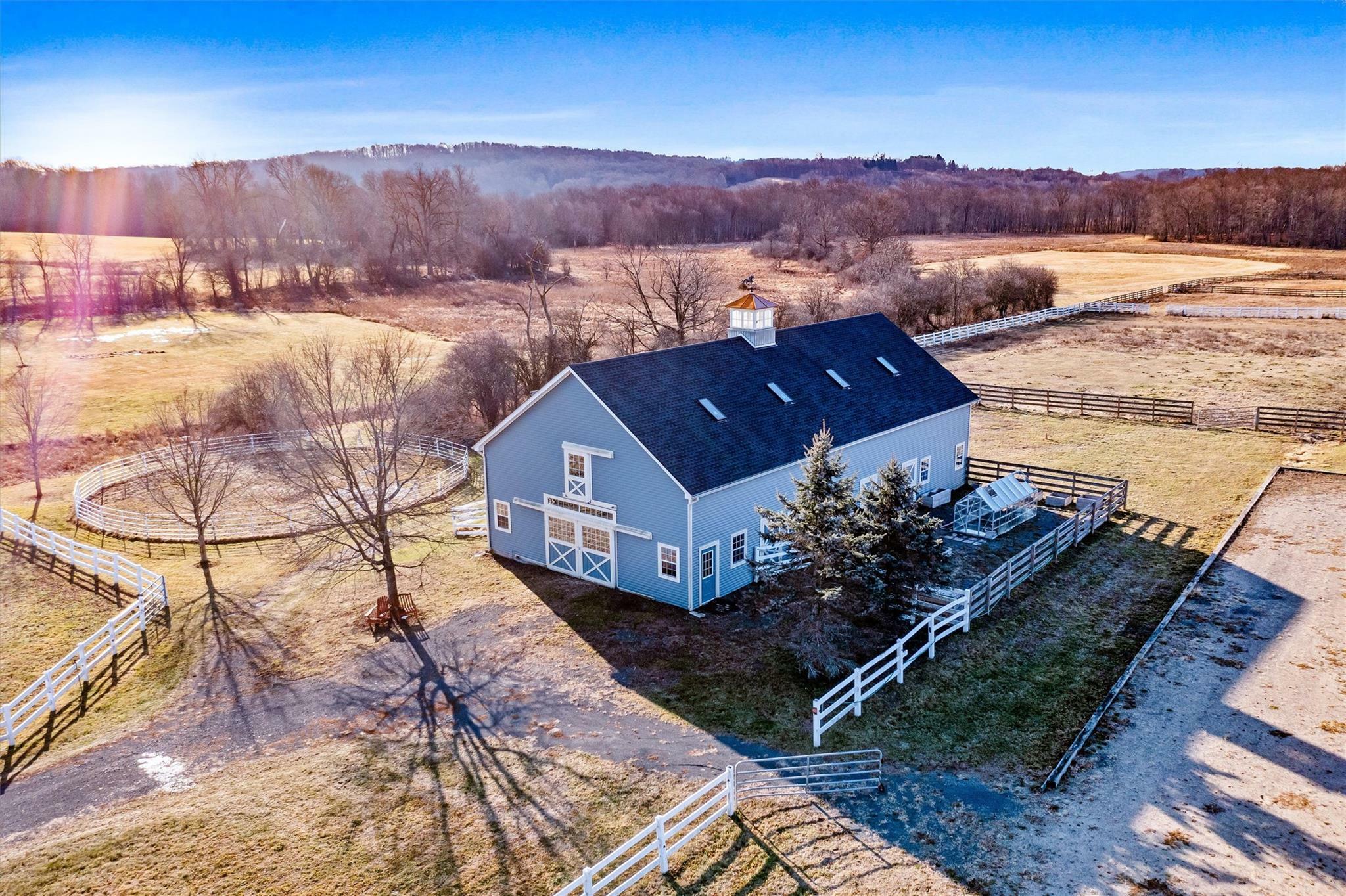 Property Photo:  167 County Route 51  NY 10916 