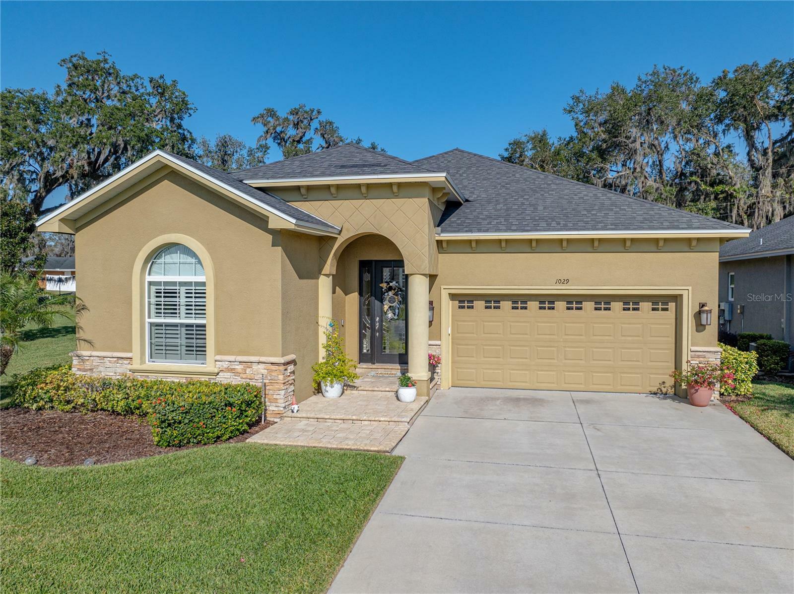 Property Photo:  1029 Stoney Creek Drive  FL 33811 