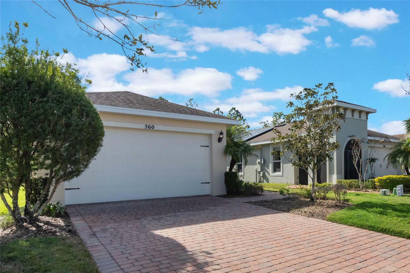 Property Photo:  560 Presido Park Place  FL 34759 