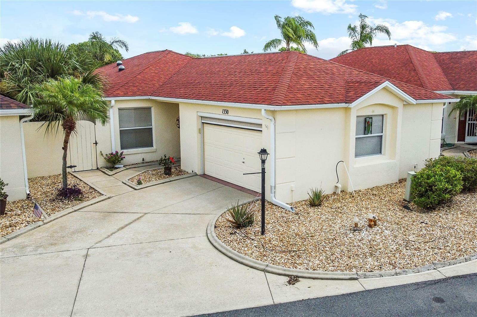 Property Photo: 1330 Lajolla Circle FL 32159