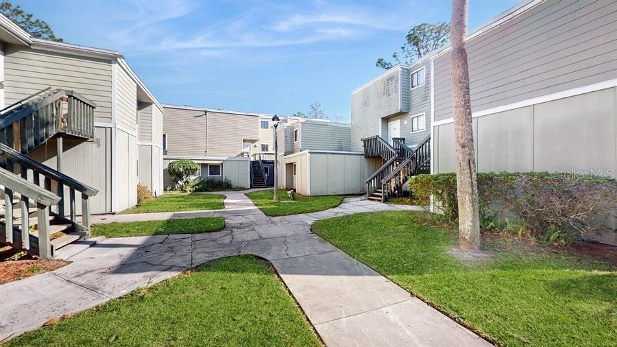 Property Photo: 273 Scottsdale Square 273 FL 32792