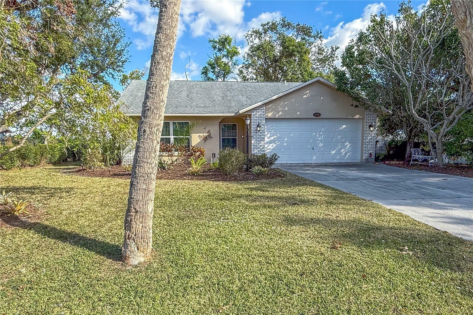 Property Photo:  1204 W 20th Avenue  FL 34221 