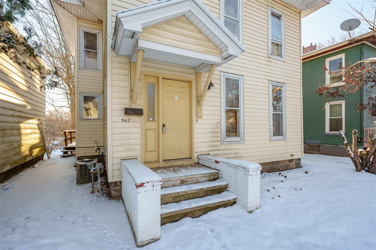 Property Photo:  307 Portage Avenue  MI 49093 