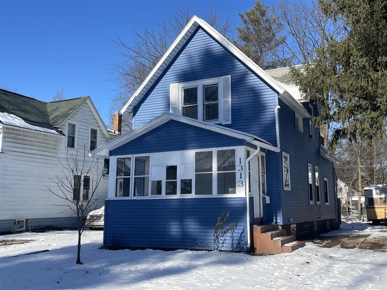 Property Photo: 1313 Reed Street MI 49001