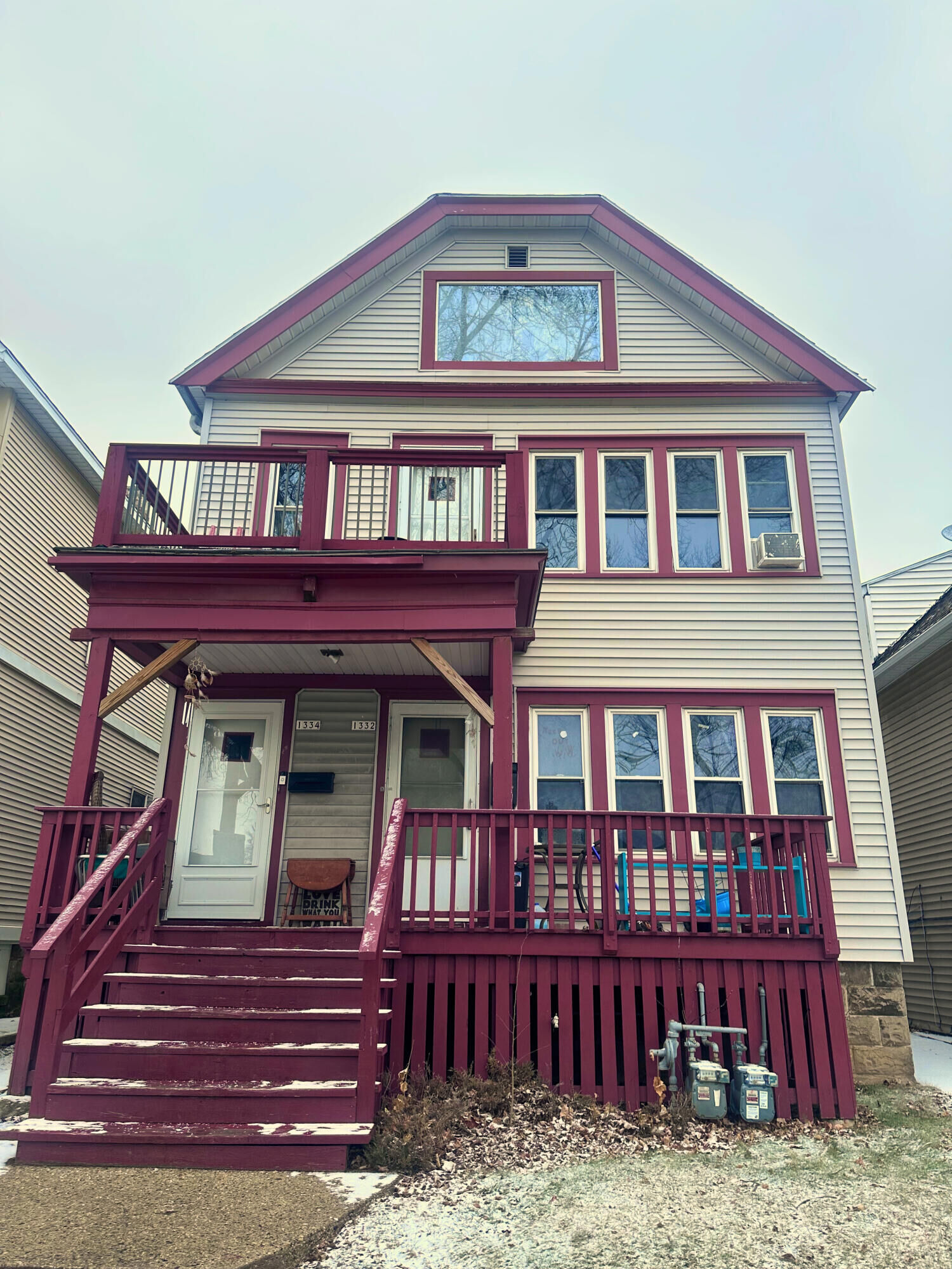 Property Photo:  1332 W Arthur Ave  WI 53215 