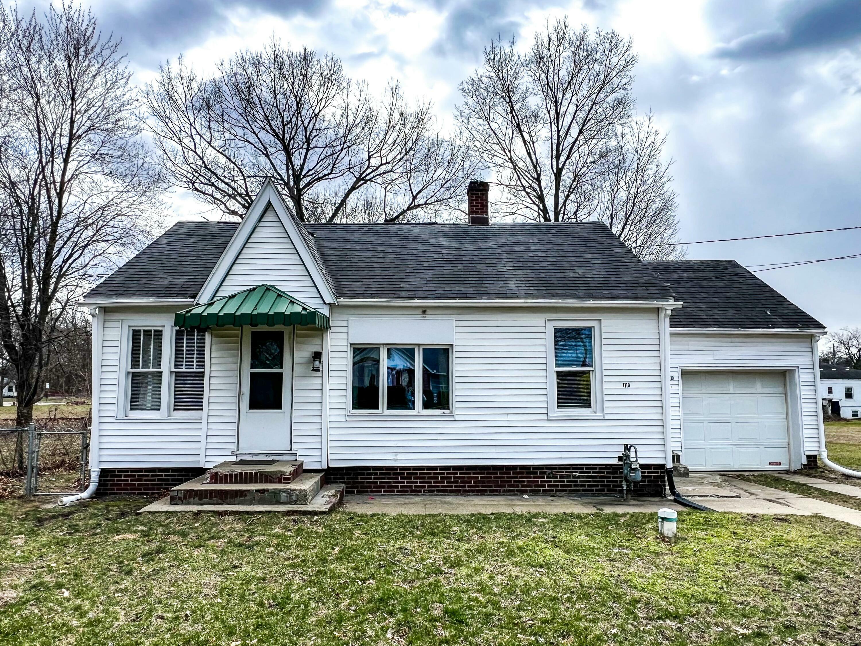 1110 Mc Kee Street  Niles MI 49120 photo