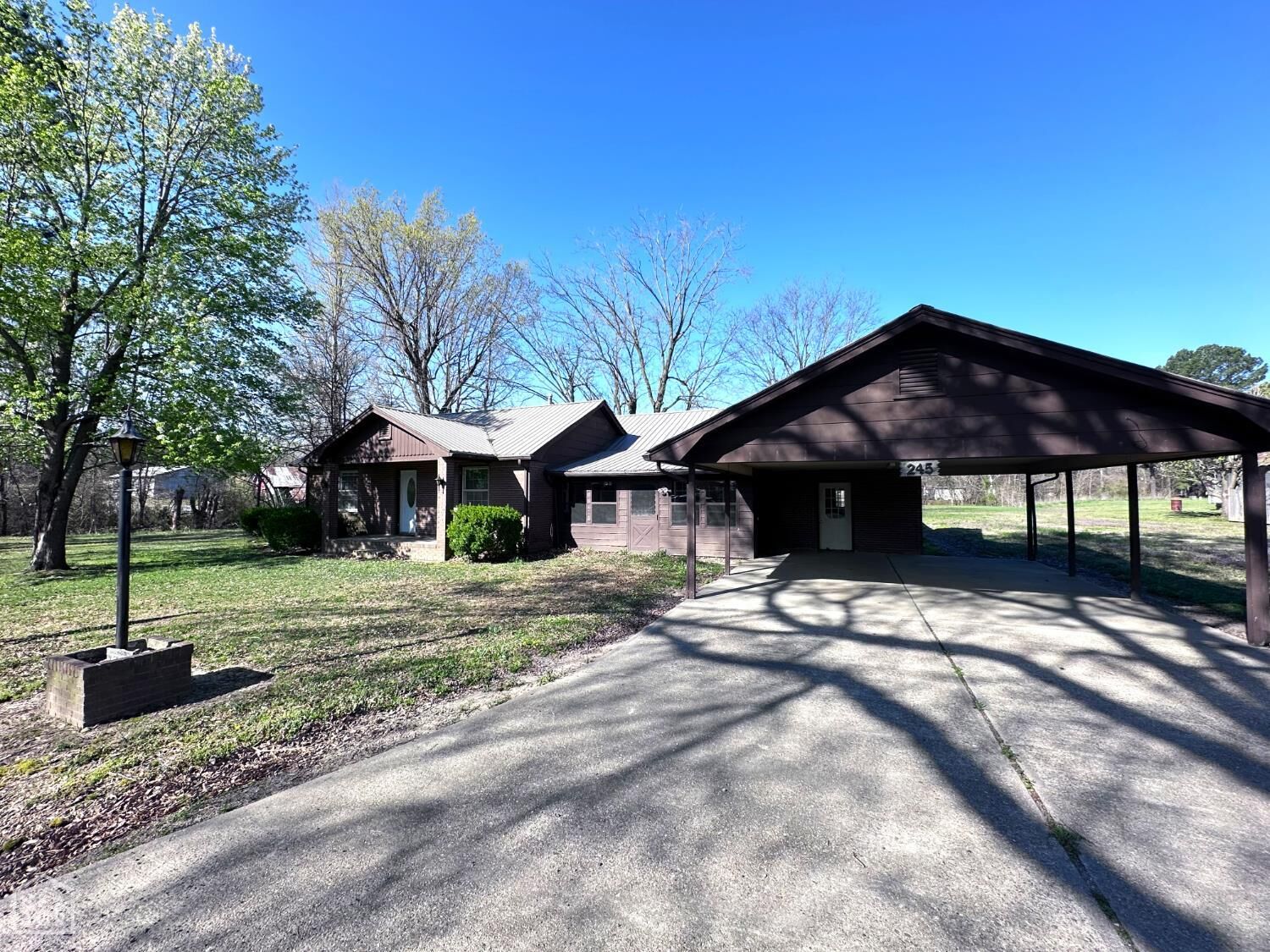 Property Photo:  245 S 18 Street  AR 72454 