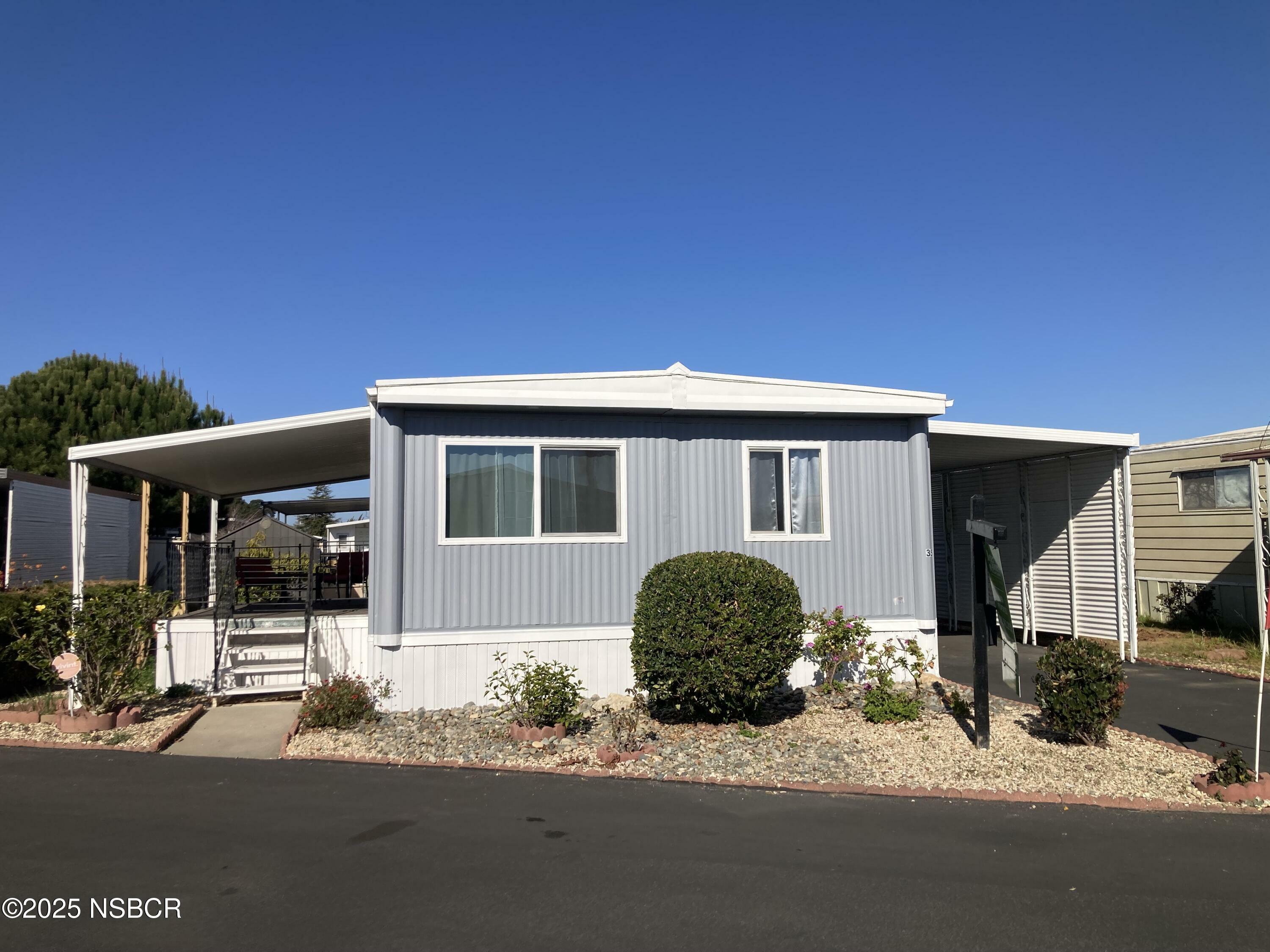 Property Photo: 1701 S Thornburg Street 35 CA 93458