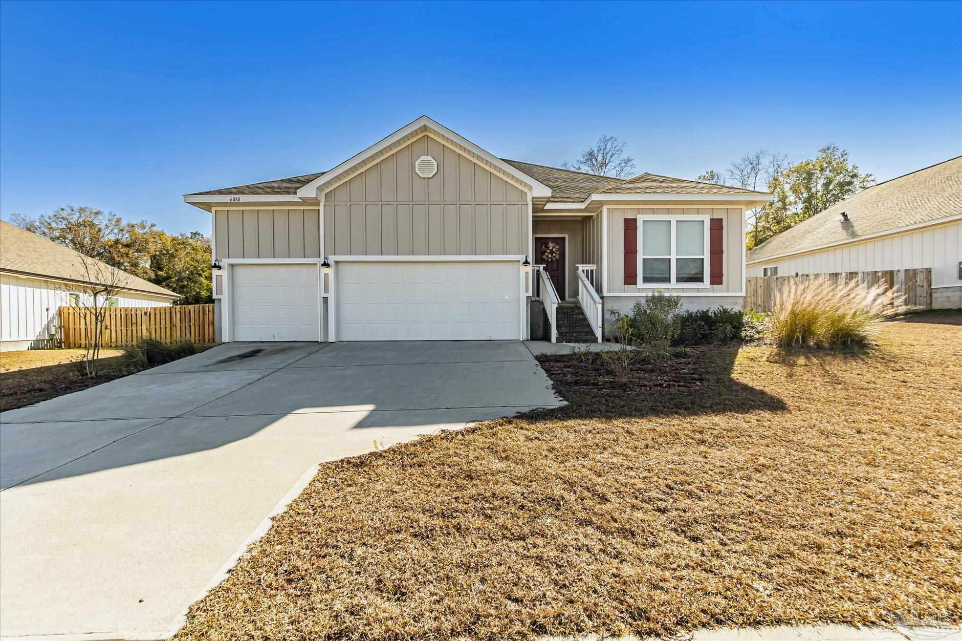 Property Photo:  6088 Rutherford Loop  FL 32526 