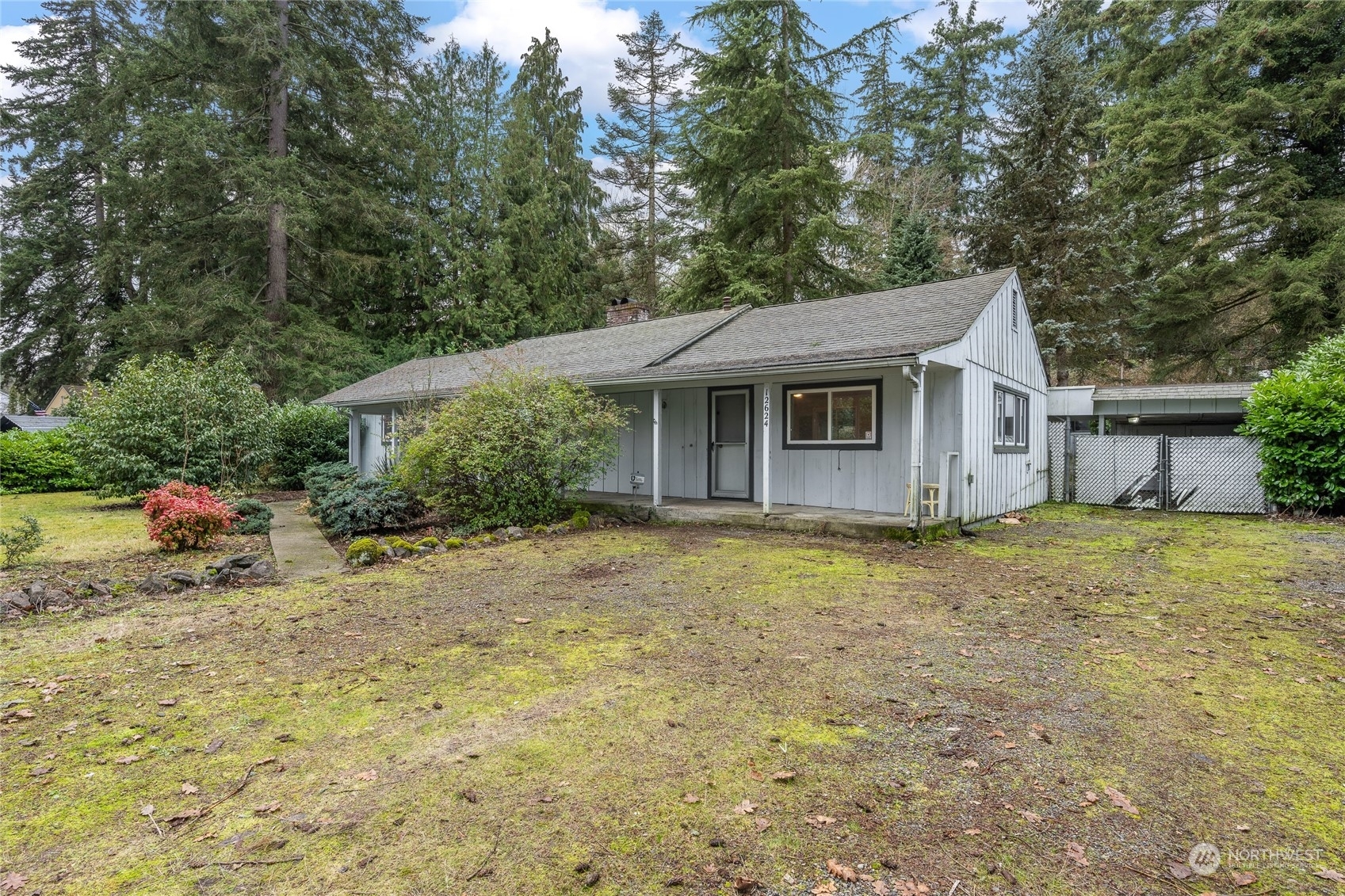 Property Photo:  12624  Glenwood Avenue SW  WA 98499 