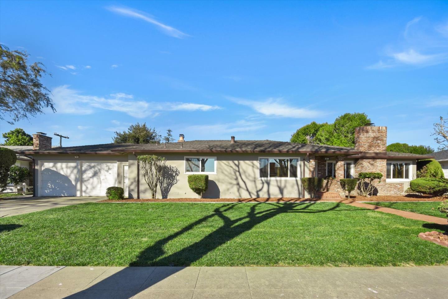 Property Photo:  334 San Vincente Avenue  CA 93901 