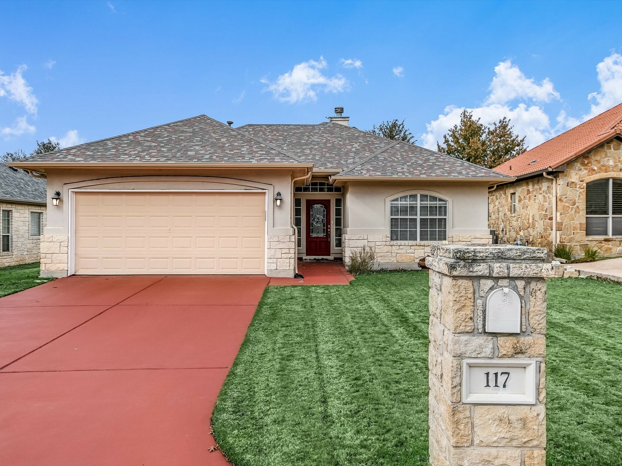 Property Photo:  117 Fox Circle  TX 78611 